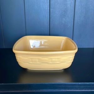 Longaberger Butternut yellow 9 “ square woven traditions vegetable serving bowl